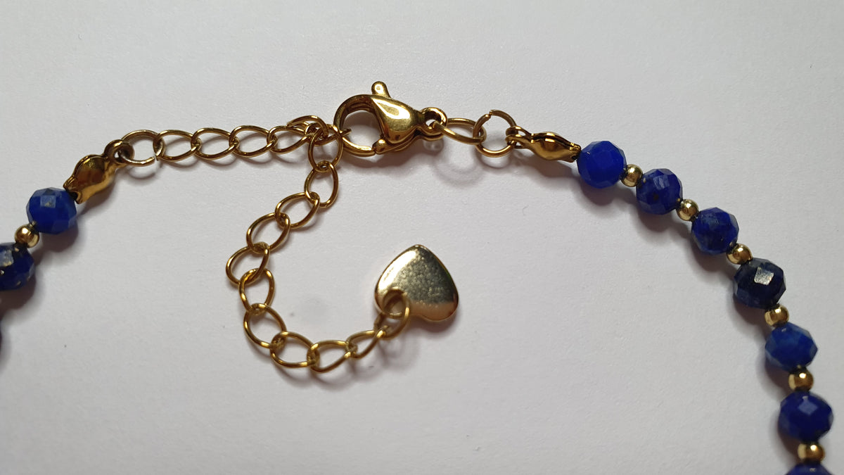 Regulowana bransoletka z lapisu lazuli 15–20 cm ze złotym zapięciem